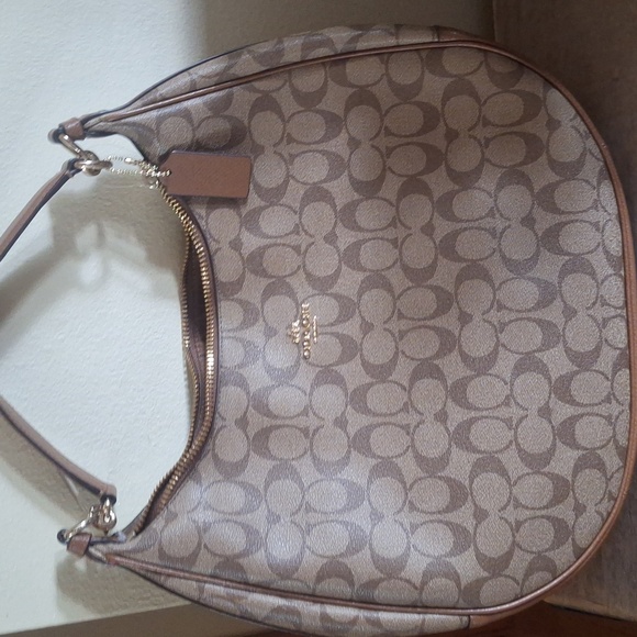 Coach Handbags - Coach Tan Signature Hobo Bag Nwot